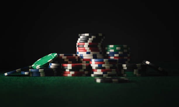 Texas Hold'em live dealer interface on sor toto mobile app
